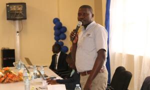 Kisambira David, a technician at Busitema University, responding to participants’ queries during the International Open Access Week celebrations at the Faculty of Engineering Library, Busitema University, on 20th October 2025.